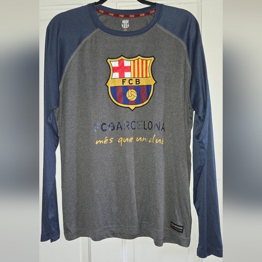 FC Barcelona long sleeve tshirt size L